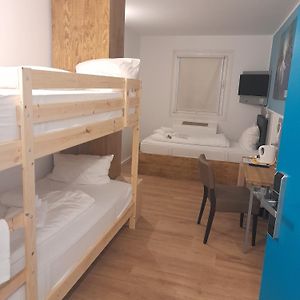 Dreibettzimmer